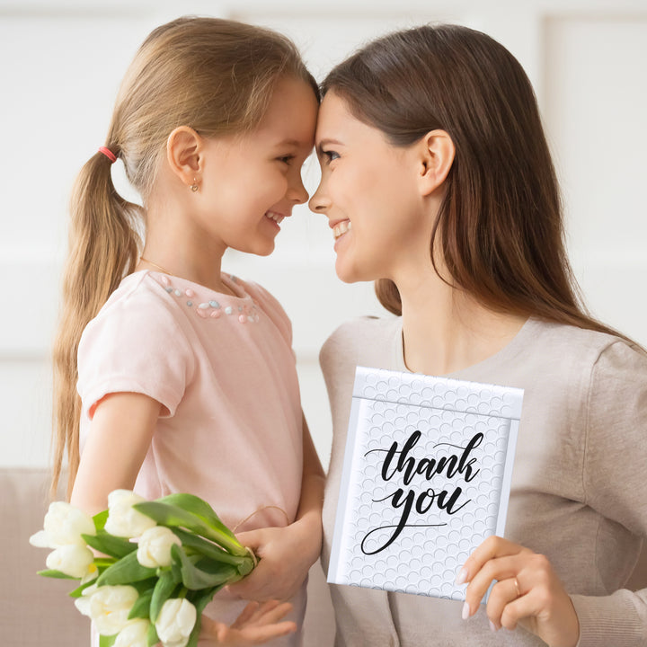 Sobre de burbujas de 5,75 x 8,5 pulgadas | Tamaño útil: 5 x 7 pulgadas